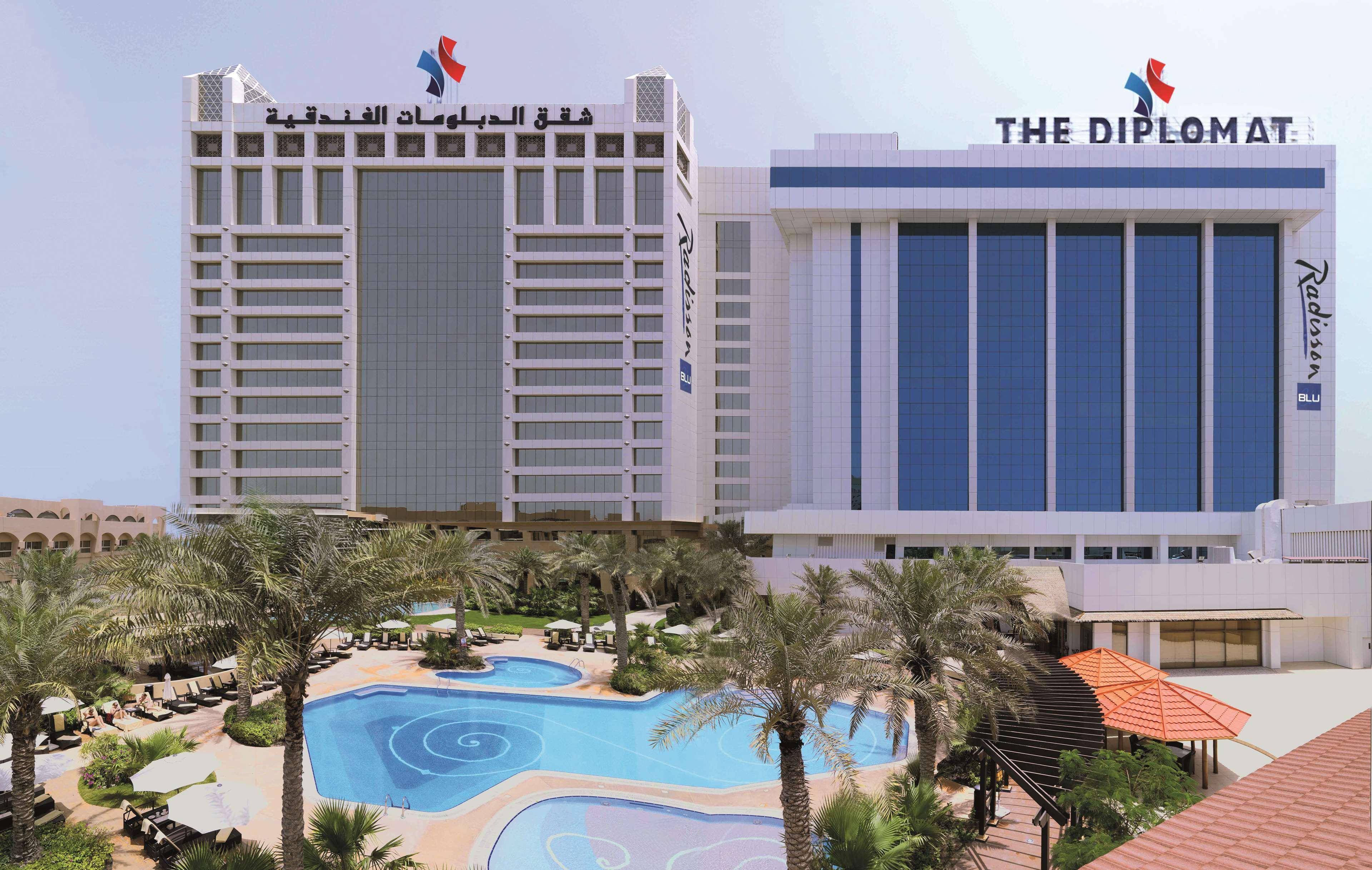 The Diplomat Radisson Blu Hotel Residence & Spa Manama Eksteriør bilde